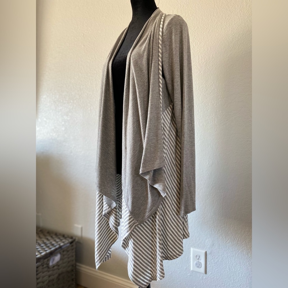 bobeau Gray Striped Drape Front Cardigan